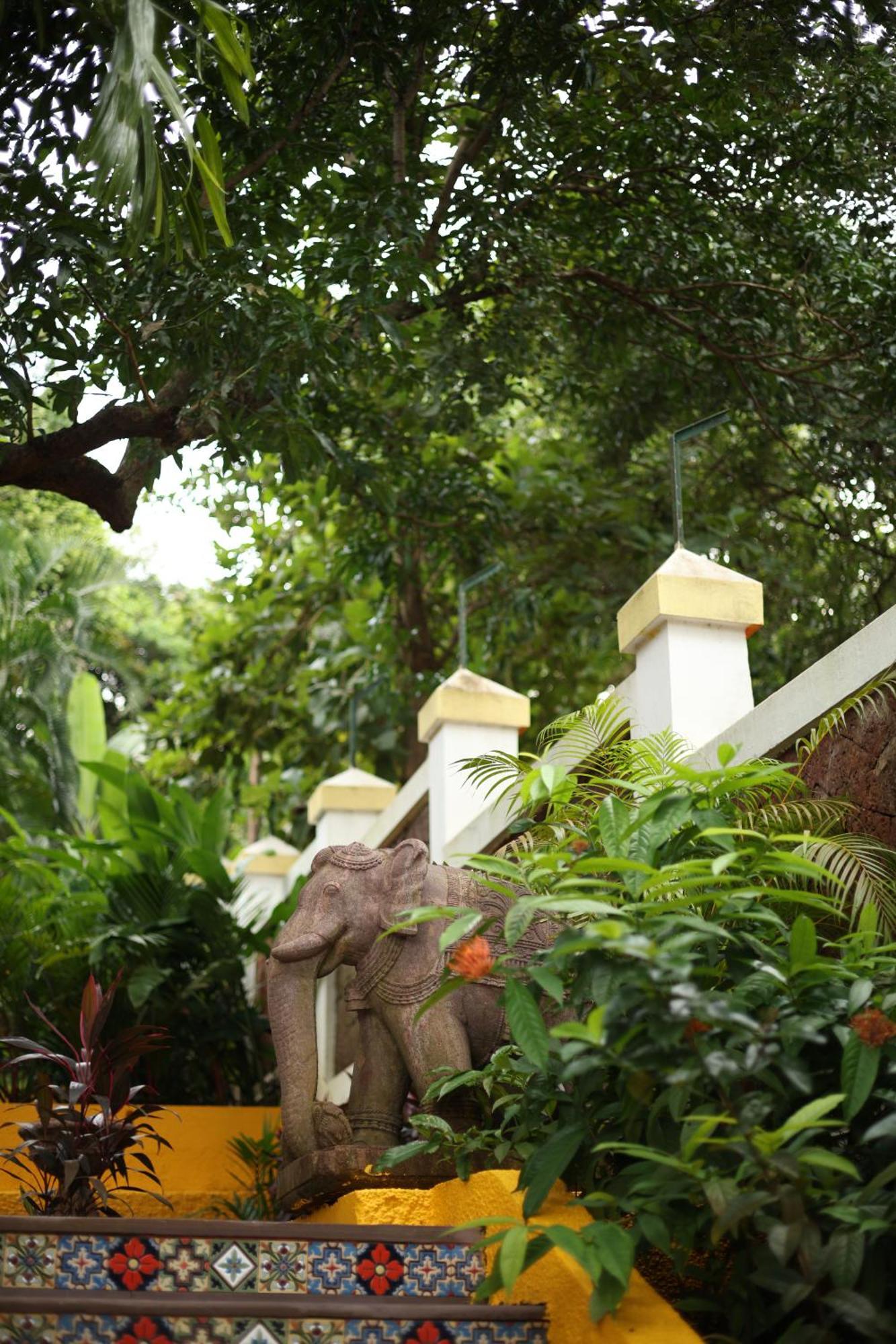 Storii By Itc Hotels, Shanti Morada Goa Calangute Exteriör bild